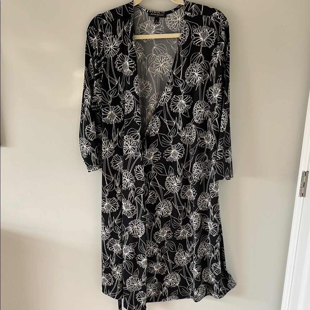 Banana Republic Black and White Floral Dress